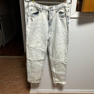 Stretch Mom Jeans White-Washed Size 12